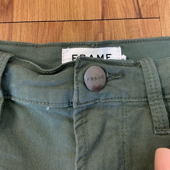 FRAME Denim Le Cutoff Raw Hem Platoon Shorts - Picture 6 of 11